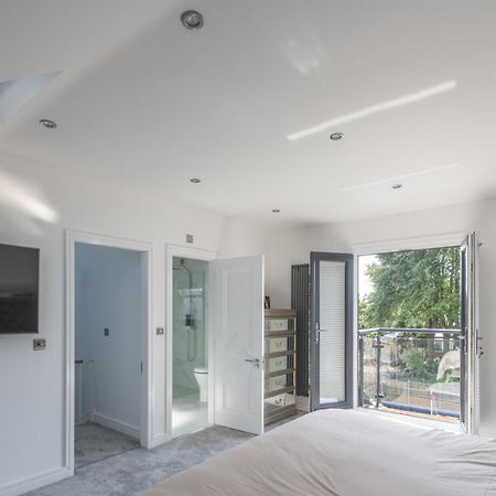 Ryan I Air I Bnb - 102 Mill Street - Free Parking Liverpool Exterior photo