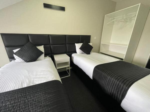 Ryan I Air I Bnb - 102 Mill Street - Free Parking Liverpool Room photo