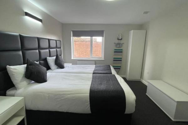 Ryan I Air I Bnb - 102 Mill Street - Free Parking Liverpool Exterior photo