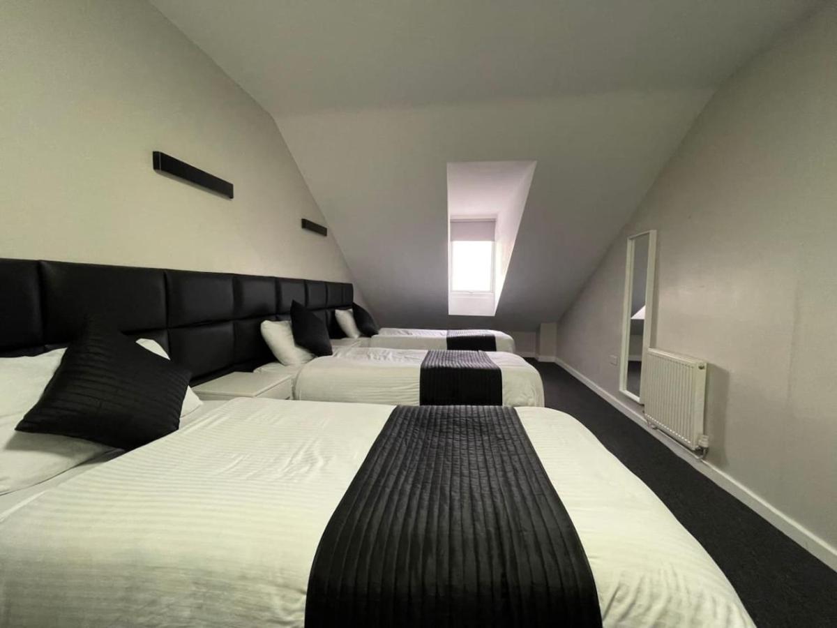 Ryan I Air I Bnb - 102 Mill Street - Free Parking Liverpool Room photo